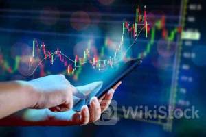 指数震荡回升 半导体午后走强！