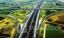 港股异动 | 公路股全线走高 机构建议重视高分红特征 关注行业新法规落地进展