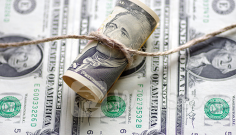 美国消费者信心指数跌至七个月低点 高物价阴云笼罩经济