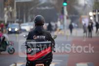 顺丰同城6月14日回购25.90万股 耗资300.41万港币