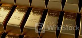 金价高位回调！走还是留？美联储降息或为分水岭