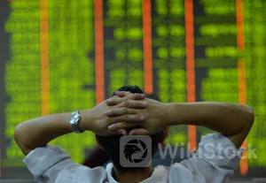 Global Stocks Advance as Rate-Cut Momentum Builds: Markets Wrap