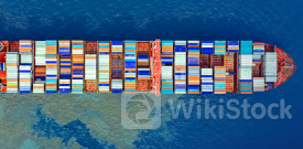 港股异动 | 中远海控(01919)跌近4%领跌海运股 机构称市场对于运价是否触顶开始出现分歧