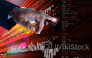 美股成交额前20：富国银行跌超6% 称无法按预期削减成本