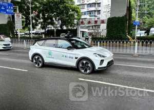 7月15日投资避雷针：3天2板无人驾驶人气股澄清 萝卜快跑无人驾驶出租车非公司生产