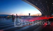 港股异动 | 首都机场(00694)现跌超5% 免税租金调整后首个完整季度 首都机场营收环比有所下降