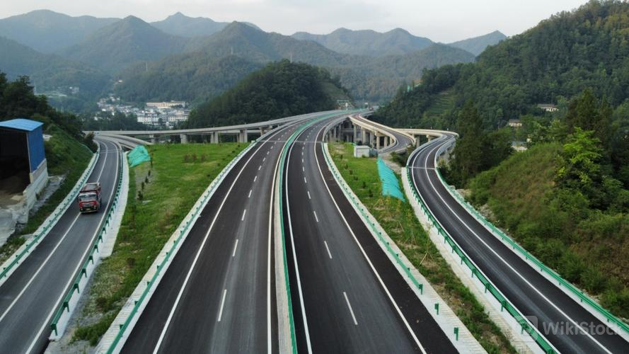 u=2415666776,2862083431&fm=253&fmt=auto&app=120&f=JPEG?w=889&h=500