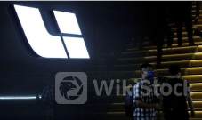 港股异动 | 理想汽车-W(02015)现跌超4% 市场对后续产品力持怀疑态度 机构称公司仍有较高成长置信度