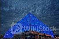 九龙仓置业(01997)发盈警，预期中期亏损不少于9亿港元