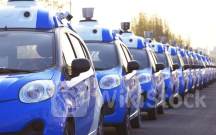 无人驾驶出租车火了！龙头一度13天8板 受益上市公司梳理