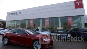 TSLA｜特斯拉中國再減價 劃一減1.4萬元人民幣 幅度達2至6%
