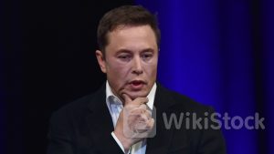 TSLA｜馬斯克訪京：「很高興見電動車在中國取得進展」 傳將與內地官員討論推廣全自動駕駛