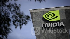 NVDA｜英偉達市值突破3萬億美元、取代蘋果成全球市值第二大企業 超越微軟只是時間問題？