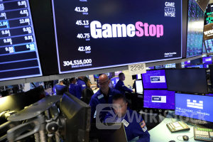 米ゲームストップ大幅続落、ミーム株仕掛け人のライブ配信後