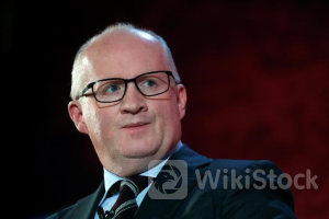 ECBの追加利下げ、不確実性後退まで待つべき=レーン専務理事