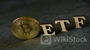 ビットコイン現物ETF、2億ドルの純流出──CPI発表と金利決定を前にリスク回避