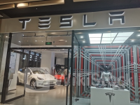 欧盟提高对中国电动车关税后，特斯拉(TSLA.US)或提高Model 3在欧售价