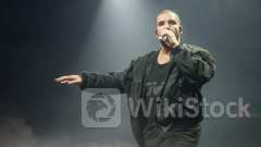 Drake Stares Down Potential $1M Bitcoin Loss Amid NHL, NBA Bet Disappointments