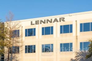 Lennar, La-Z-Boy And 3 Stocks To Watch Heading Into Monday - Lennar (NYSE:LEN)