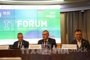 TTXVN ký biên bản hợp tác với Mạng truyền thông quốc tế “TV BRICS”