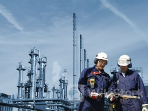 雪佛龙(CVX.US)收购赫斯(HES.US)受阻 因埃克森-赫斯仲裁小组未完成组建