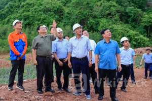 Thủ tướng: Ra nước ngoài, lục từng container để đưa thiết bị về làm đường dây 500kV