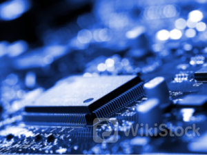 财报前瞻 | 搭上AI东风 HBM卖爆！美光科技(MU.US)Q3业绩有望再次井喷