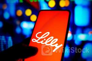What's Going On With Eli Lilly Shares Monday? - Eli Lilly and Co (NYSE:LLY)