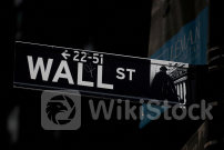 米国株式市場＝ダウ1カ月ぶり高値、出遅れ銘柄に買い 半導体は安い