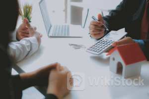 Mortgage Stocks Tick Up As Freddie Mac Is Allowed To Buy Second Mortgages - Discover Finl (NYSE:DFS), Ban