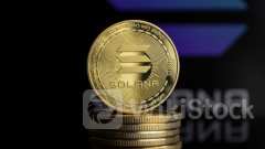 Solana Shoots Up While Larger Marketcap Bitcoin, Ethereum Drop — What Is The Possible Reason？ - Emeren Gr