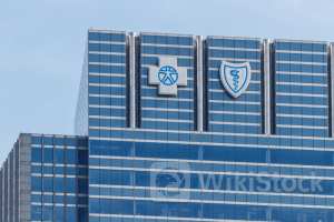 Supreme Court Rejects Home Depot's Objection, Upholds $2.7B Blue Cross Settlement - Home Depot (NYSE:HD)