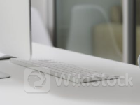 惠而浦(WHR.US)盘前飙涨17%！传博世集团有意出资收购