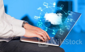 Raymond James：吸引收购兴趣并不意外 予ZoomInfo(ZI.US)“跑赢大盘”评级