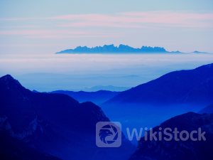 微巴士(WETO.US)下调IPO规模 现计划发行380万股股票