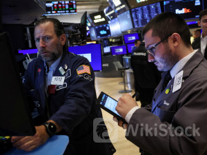 US stocks end flat as investors await inflation data