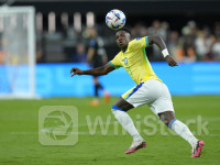 Brazil up their game to beat Paraguay 4-1