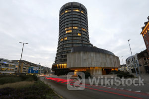 ＢＩＳ、選挙前の公的債務増加に警告 金融市場混乱の恐れ