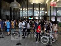 HKers and tourists enjoy July 1 goodies