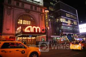 What's Going On With AMC Entertainment Stock Today? - AMC Enter Hldgs (NYSE:AMC), Chewy (NYSE:CHWY)