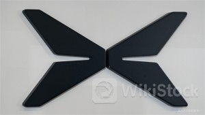 He Xiaopeng Believes Development of Tesla's FSD Will Surpass Waymo in 2025