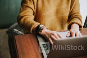 Moody's Forms Strategic Alliance to Boost ESG Solutions - BlackRock (NYSE:BLK), AssetMark Financial Hldgs