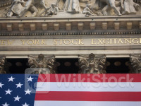 S&P 500, Nasdaq end at fresh records