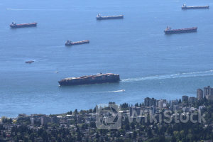 カナダ貿易収支、5月は3カ月連続の赤字 予想上回る