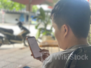 Vụ tài khoản ABBank 'nhảy múa': Chủ tài khoản dùng một mật khẩu cho nhiều thiết bị