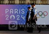 アングル：パリ五輪、ホテルや航空券は予約低調 価格高騰と治安懸念が影