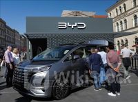 BYD mua lại 20% cổ phần của nhà phân phối ô tô hàng đầu Thái Lan