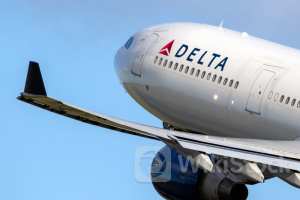 How To Earn $500 A Month From Delta Air Lines Stock Ahead Of Q2 Earnings Report - Delta Air Lines (NYSE:D