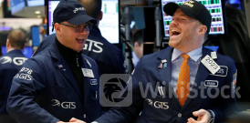 Chứng khoán Mỹ tiếp tục lập đỉnh chưa từng có trước thềm phát biểu của Chủ tịch Fed Jerome Powell và dữ liệu lạm phát