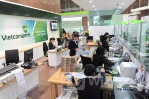 VCB: Gửi 200 triệu kỳ hạn 9 tháng tại Vietcombank nhận lãi ra sao？